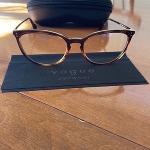 Vogue blue light blocking glasses